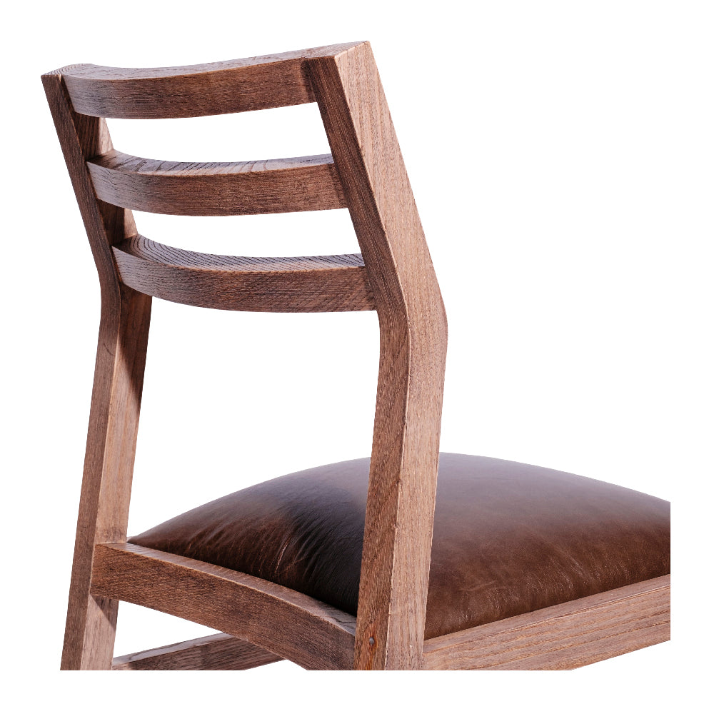 Silla Asimétrica con respaldo de madera