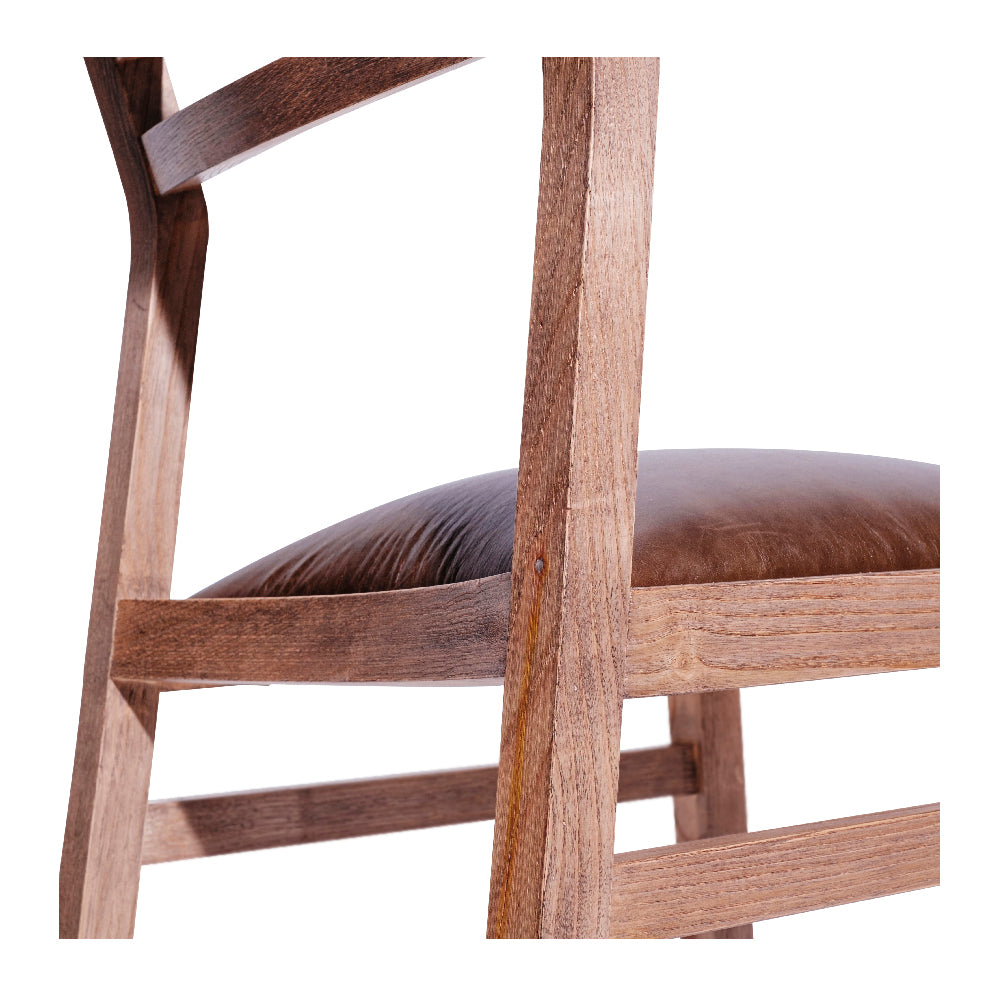 Silla Asimétrica con respaldo de madera